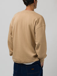 L POCKET CREWNECK TAN