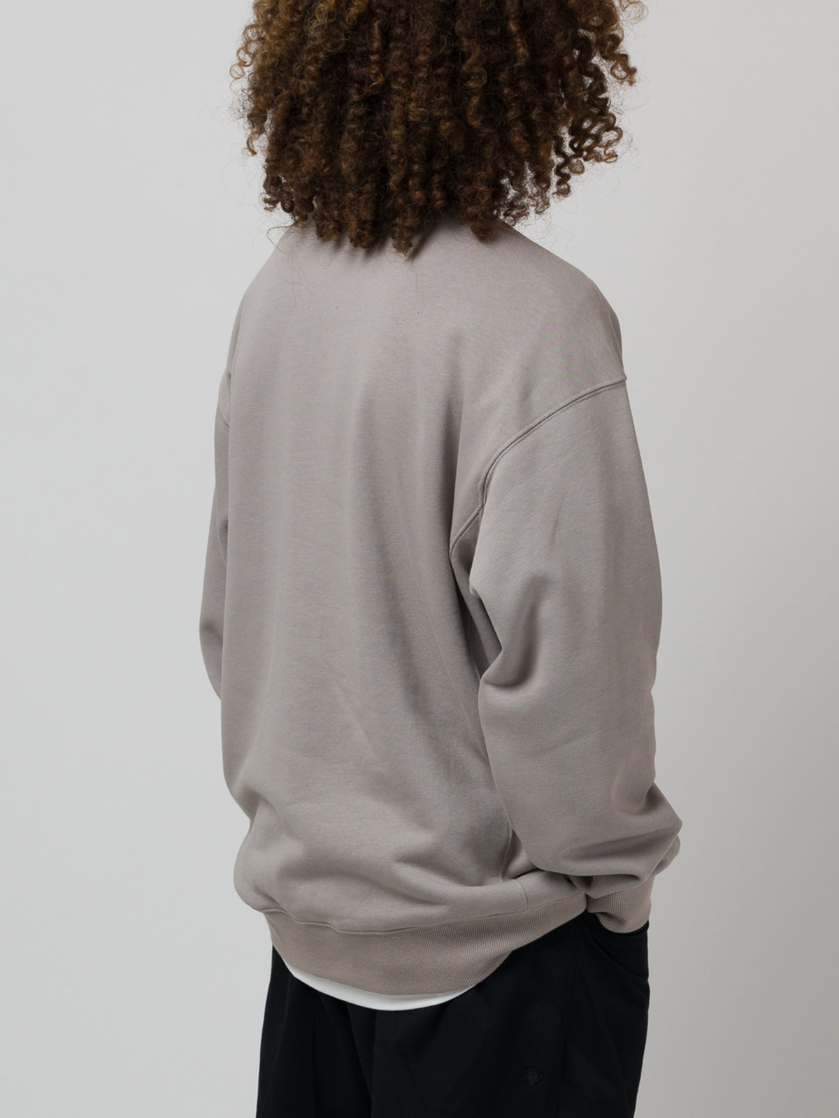 BASIC CREWNECK CEMENT