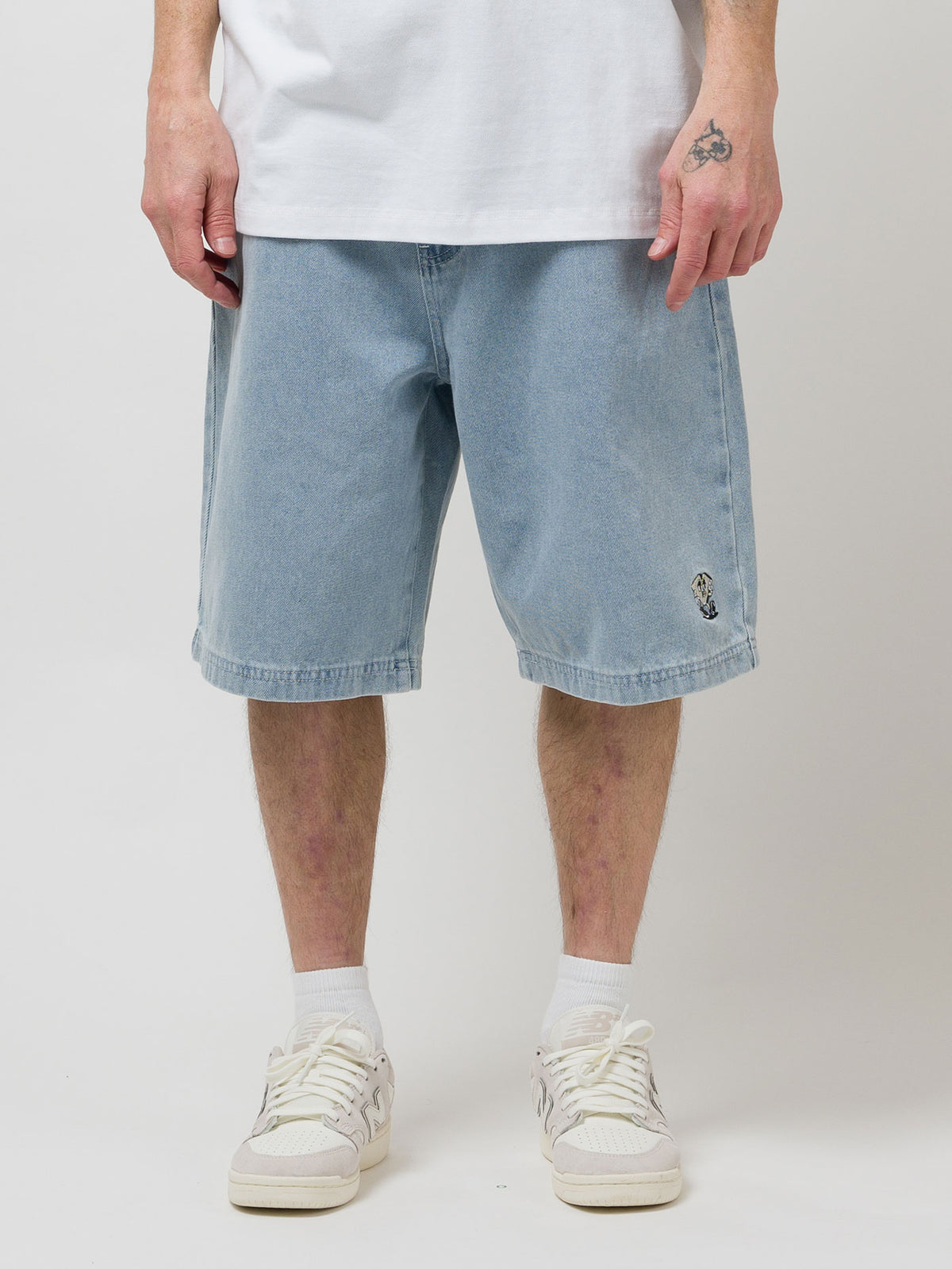 JHORTS DENIM SHORTS | WHITE BLUE WASH